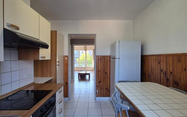 Appartement à vendre    3 pièces • 61,95 m2 Saint-Étienne