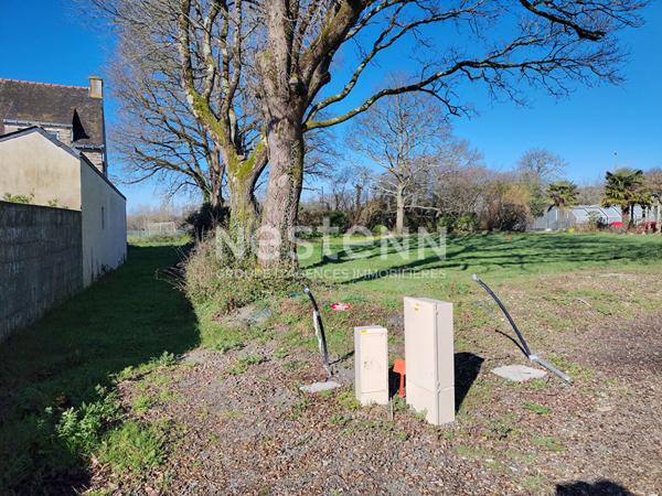 Terrain Surzur 596 m2 viabilisé? Calme et arboré, idéal construction