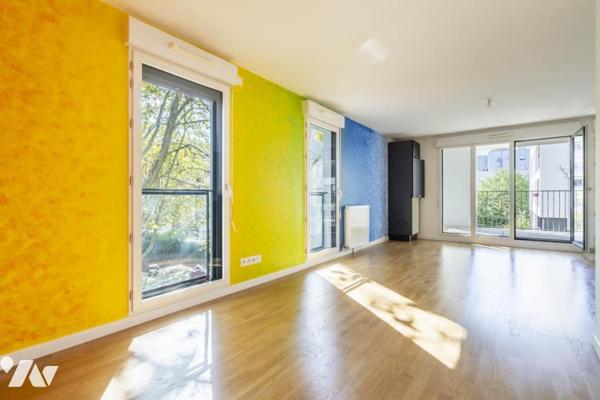 Bagnolet - Appartement T2/T3 avec loggia + Parking - Calme et verdoyant