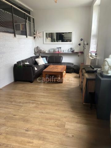 *Centre-ville de Montivilliers* Loft T3 de 73,6 m² avec jardin et stationnement