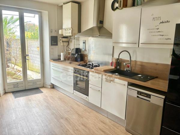 *Centre-ville de Montivilliers* Loft T3 de 73,6 m² avec jardin et stationnement