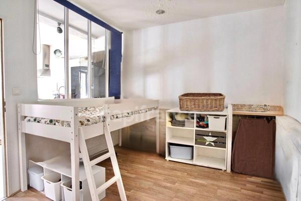*Centre-ville de Montivilliers* Loft T3 de 73,6 m² avec jardin et stationnement
