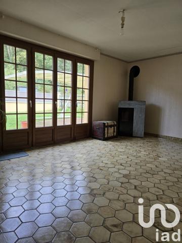 Maison 5 pièces de 89 m² à Verneuil-en-Halatte (60550)