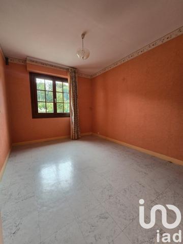 Maison 5 pièces de 89 m² à Verneuil-en-Halatte (60550)