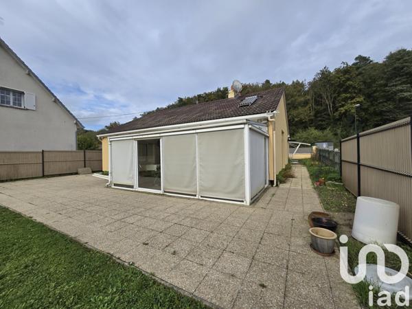 Maison 5 pièces de 89 m² à Verneuil-en-Halatte (60550)