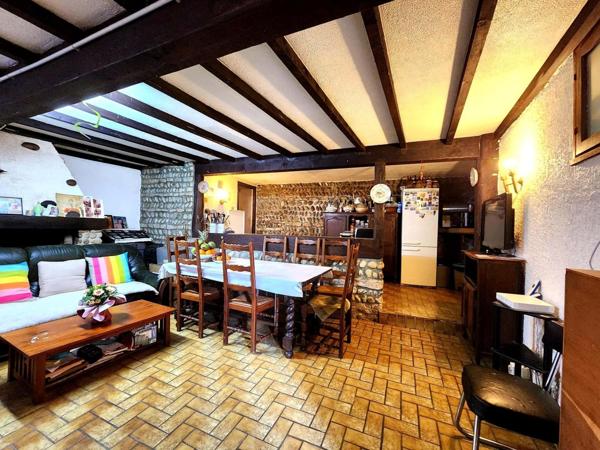 Maison de ville avec extérieur cosy, à l’abri des regards