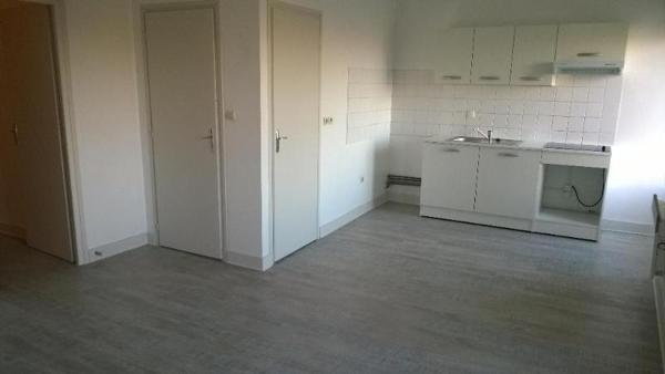 Appartement à louer 3 pièces 48.97m²