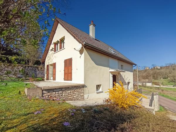 Aignay-le-Duc (21510) Maison sur sous-sol de 140 m² SUR 2700 m² de terrain Aignay-le-Duc 21510