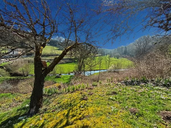 Aignay-le-Duc (21510) Maison sur sous-sol de 140 m² SUR 2700 m² de terrain Aignay-le-Duc 21510