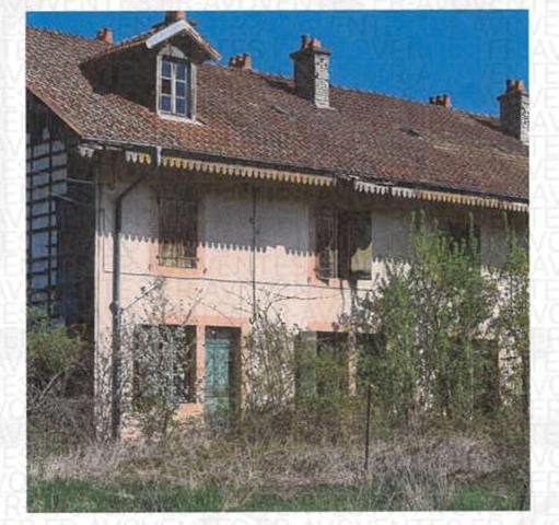 IMMEUBLE A RENOVER COMPLETEMENT