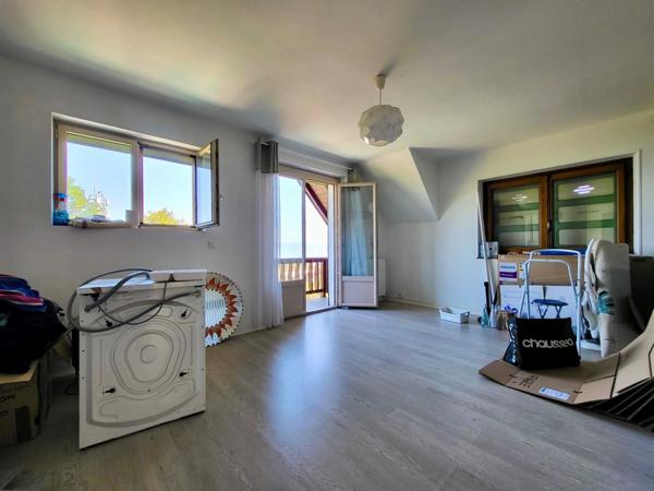 Maison à vendre 4 APPARTEMENTS - PISCINE - VUE LAC - EVIAN LES BAINS (74)