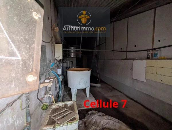 Vente Local commercial 3 pièces à Lanouée