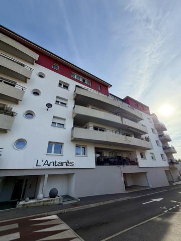 La Talaudière (42350) A LOUER - Appartement T3 avec grande terrasse et garage - Centre-ville de La Talaudière