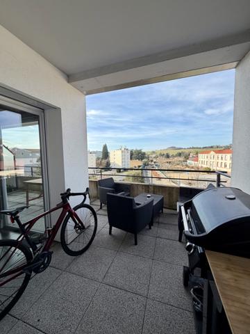 La Talaudière (42350) A LOUER - Appartement T3 avec grande terrasse et garage - Centre-ville de La Talaudière