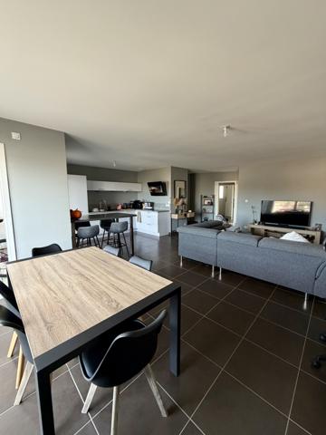 La Talaudière (42350) A LOUER - Appartement T3 avec grande terrasse et garage - Centre-ville de La Talaudière