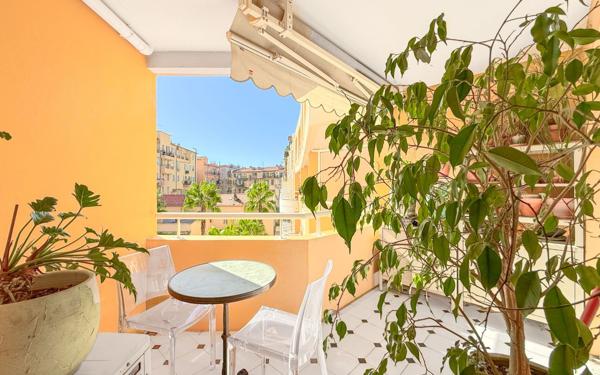 Appartement à vendre    2 pièces • 52,27 m2 Nice