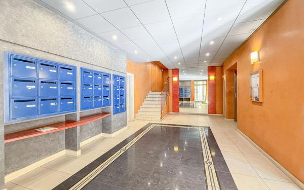 Appartement à vendre    2 pièces • 52,27 m2 Nice