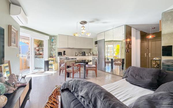 Appartement à vendre    2 pièces • 52,27 m2 Nice