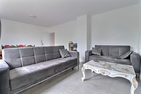 Appartement Aubervilliers 3 pièce(s) 61.66 m2