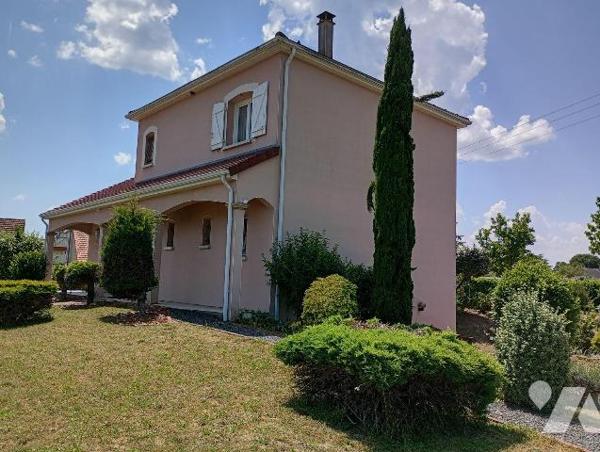 Secteur Ouest - Dans impasse, PAVILLON de 2000, env. 117m2 hab., en très bon état, comprenant :...