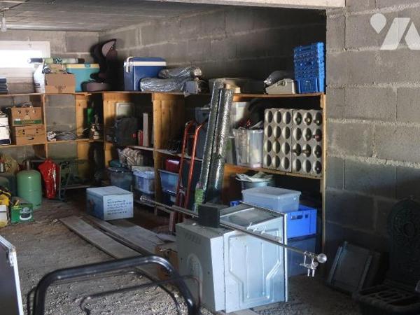 Secteur Ouest - Dans impasse, PAVILLON de 2000, env. 117m2 hab., en très bon état, comprenant :...