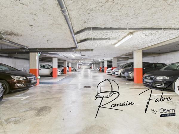 Appartement très lumineux, moderne avec garage privée