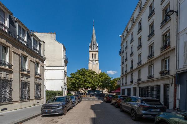 LA CAMPAGNE AU COEUR DE PARIS 15 - MAISON FAMILIALE DE 4 CHAMBRES AVEC JARDIN