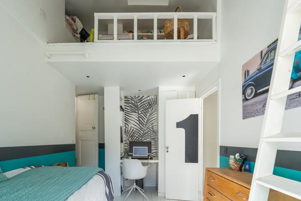 LA CAMPAGNE AU COEUR DE PARIS 15 - MAISON FAMILIALE DE 4 CHAMBRES AVEC JARDIN