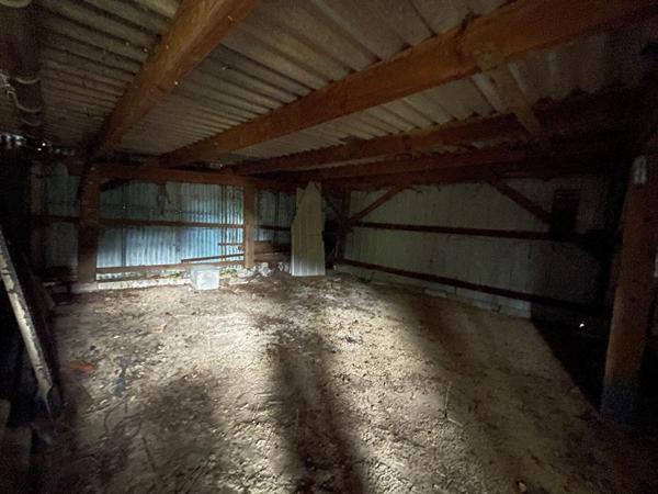 Bâtisse en pierre à rénover - 3 pièces - 74 m² - SAFFRE