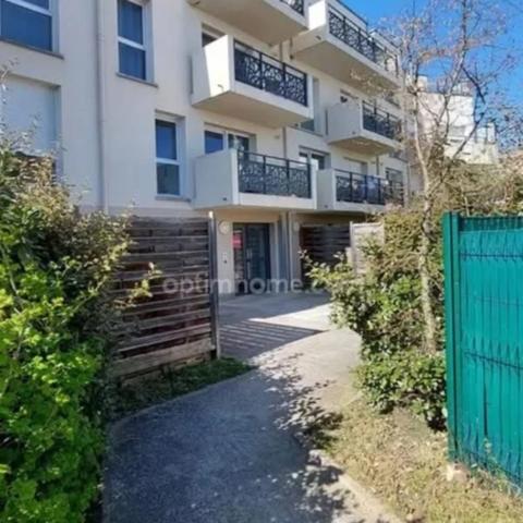 ESSEY LES NANCY (54) - APPARTEMENT 2 PIECES - DERNIER ÉTAGE AVEC ASCENSEUR - CAVE - PARKING - CALME ABSOLU