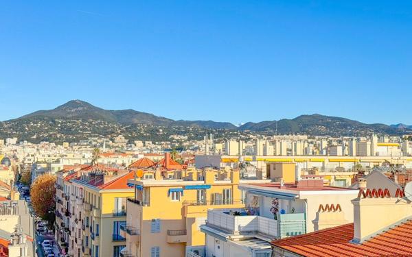 Appartement à vendre    3 pièces • 61,15 m2 Nice