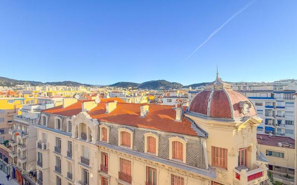 Appartement à vendre    3 pièces • 61,15 m2 Nice