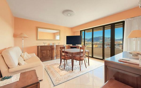 Appartement à vendre    3 pièces • 61,15 m2 Nice