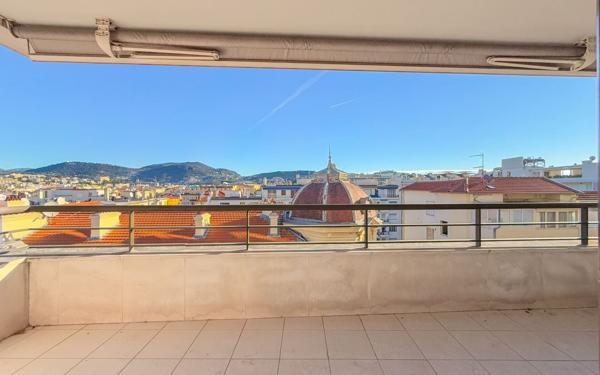 Appartement à vendre    3 pièces • 61,15 m2 Nice