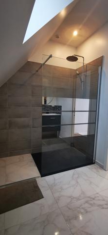 Maison 2 chambres, terrasse, jardin et garage