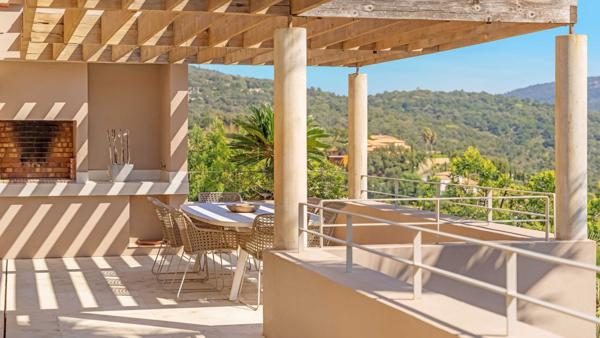 Vente Villa de luxe Grimaud 8 Pièces 360 m²