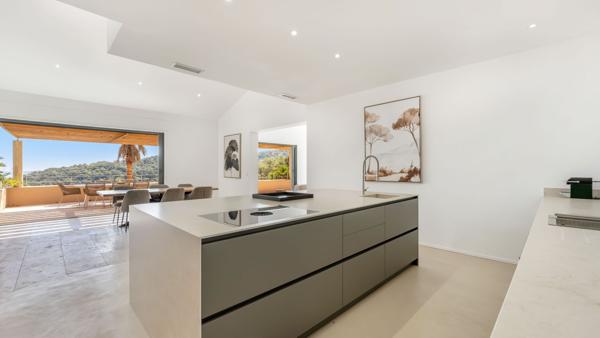 Vente Villa de luxe Grimaud 8 Pièces 360 m²