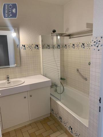 Appartement à louer 2 pièces 51.69m²