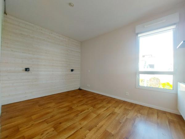 Location Appartement58,83 m² - 3 Pièces - SENE (56860)
