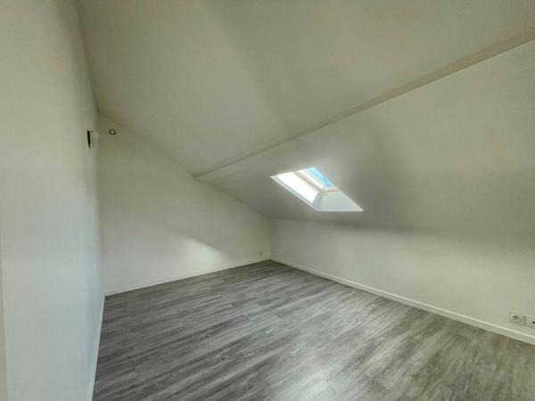 T2 idéalement situé entre Talensac et le pont Saint-Mihiel,  
Nantes 44000