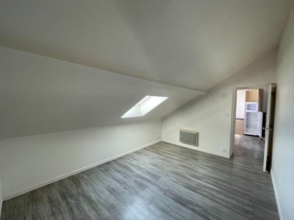 T2 idéalement situé entre Talensac et le pont Saint-Mihiel,  
Nantes 44000