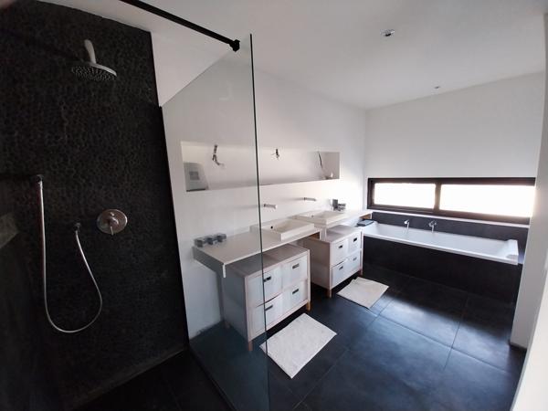 Corny sur Moselle , maison avec vue imprenable