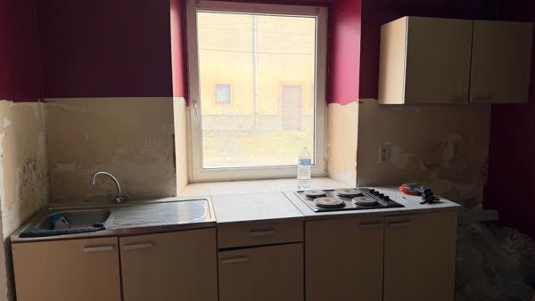 À vendre en exclusivité à Thonnelle (55600), immeuble de rapport à fort potentiel situé dans un environnement calme et recherché, à proximité de Montmédy, de la Belgique et du Luxembourg.