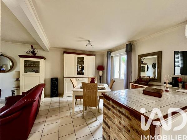 Maison à vendre 6 pièces 140 m² Montlouis-sur-Loire
