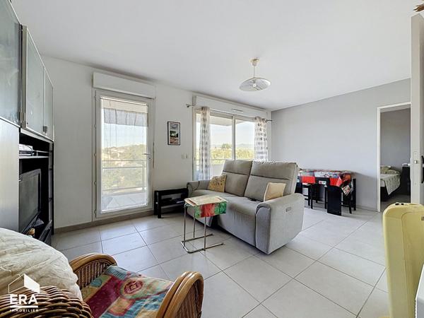 Appartement Marseille 2 pièces 40 m², calme, vue très dégagée