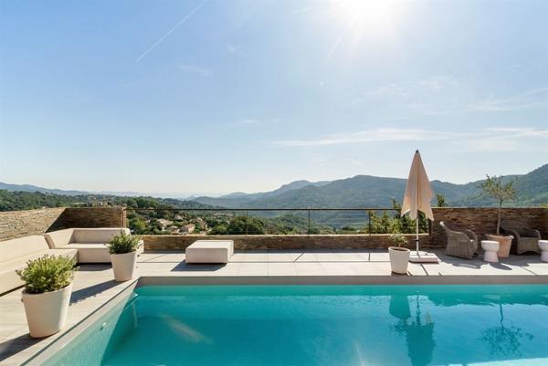 Vente Villa de luxe Les Adrets-de-l'Estérel 5 Pièces 170 m²