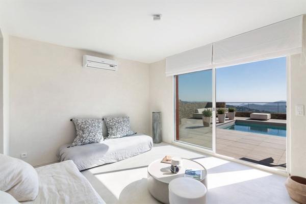 Vente Villa de luxe Les Adrets-de-l'Estérel 5 Pièces 170 m²