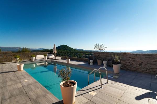 Vente Villa de luxe Les Adrets-de-l'Estérel 5 Pièces 170 m²