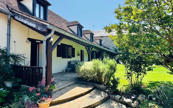 Maison à vendre    11 pièces • 250 m2 Chartres