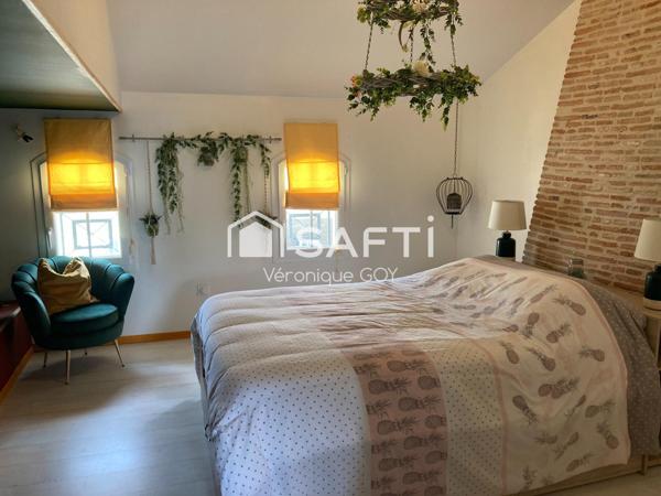 Maison ancienne entièrement rénovée piscine